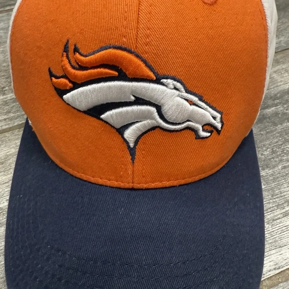 Denver Broncos Kids Hat New Era NFL Embordered Logo Snapback Youth Ball Cap